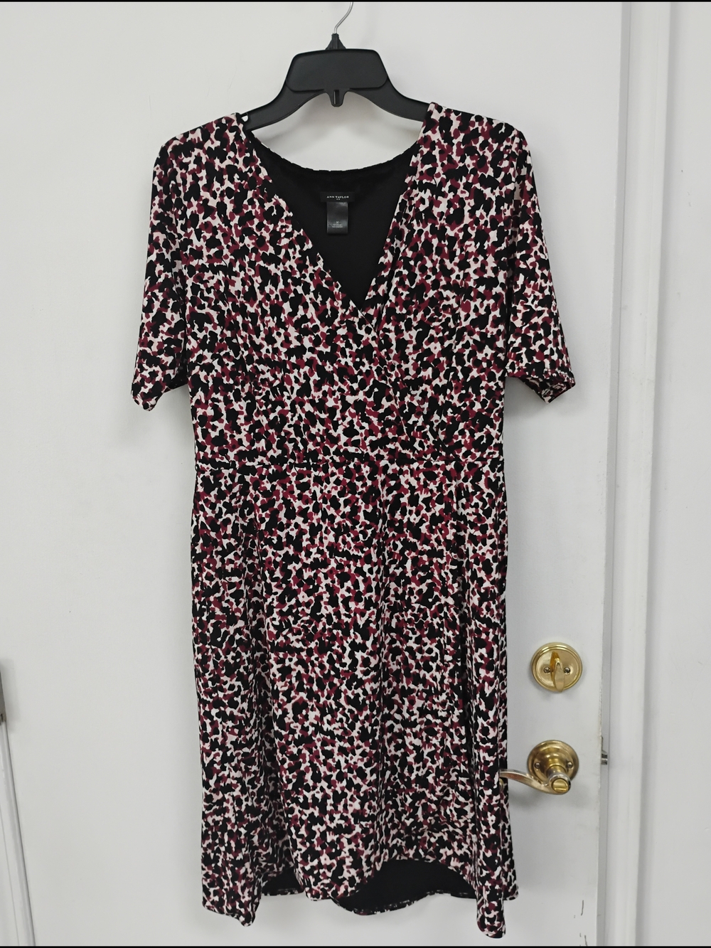 Ann Taylor Abstract Faux Wrap Midi Dress Size M